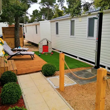 Gita Mobile House * Biograd Na Moru