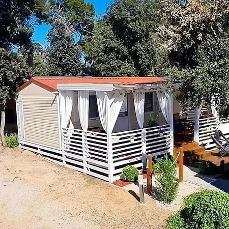 Village de vacances Gita Mobile House *