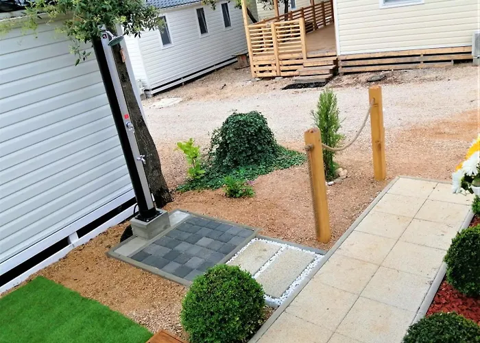 פארק נופש Gita Mobile House